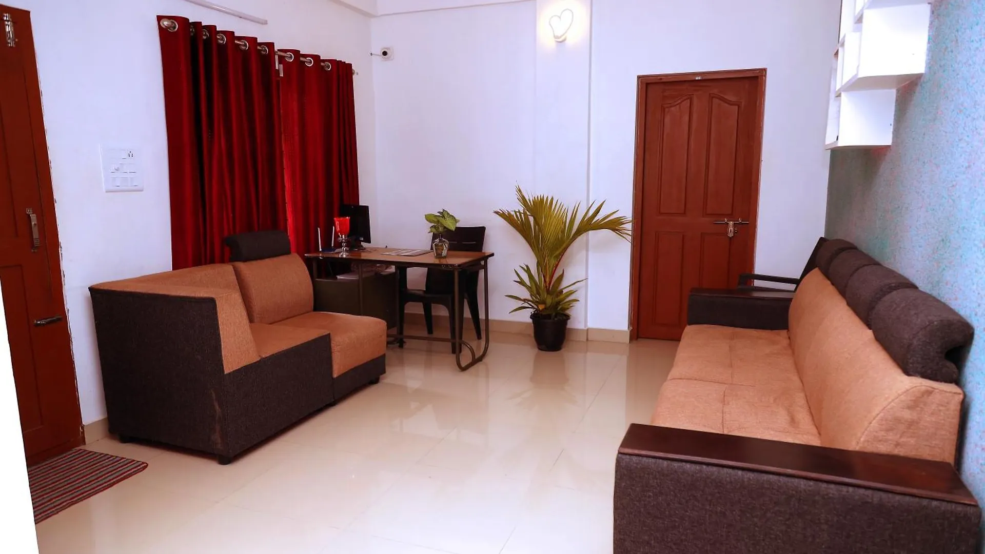 Tea Haze Cottage In Munnar Homestay